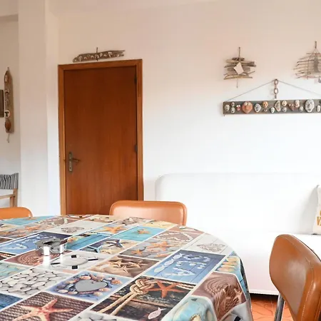 P055 - Porto Recanati, Trilocale A Pochi Passi Dal Mare Порто-Реканати